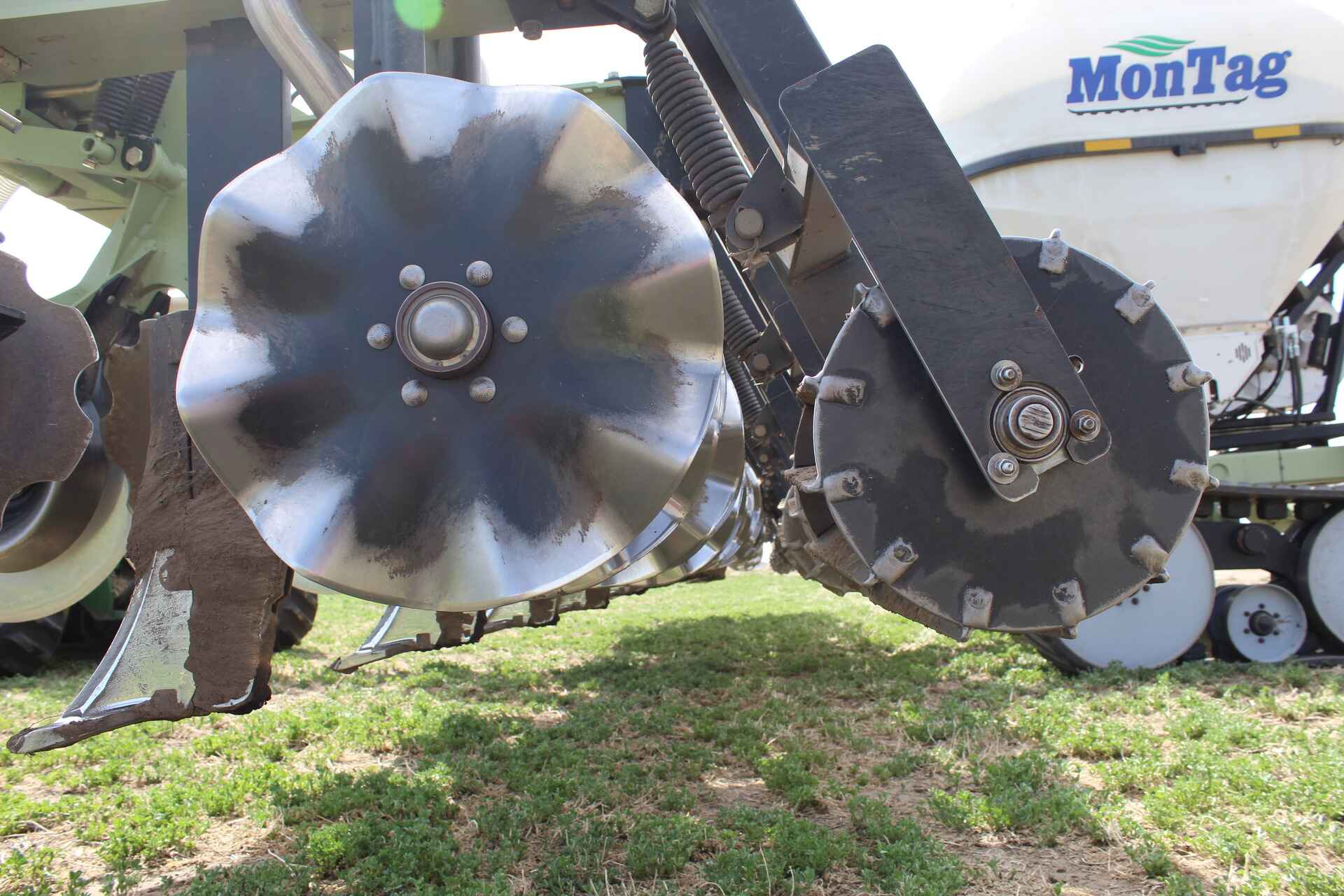 Coulter blades: Enhancing efficiency and productivity in tillage systems